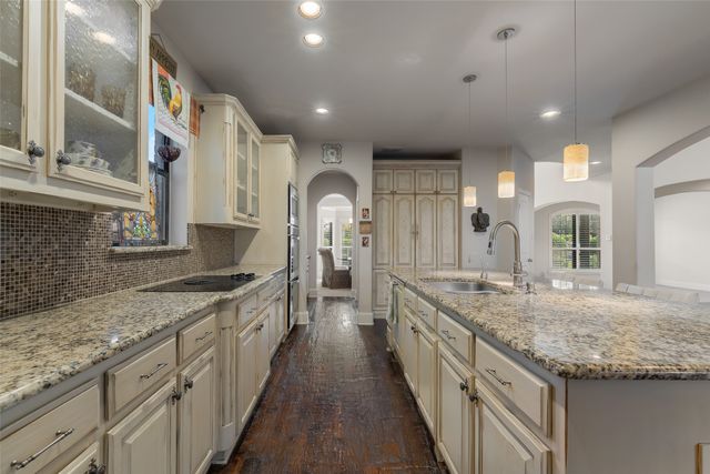 4105 Chief Drive, Carrollton, TX 75007