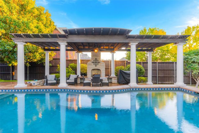 4105 Chief Drive, Carrollton, TX 75007