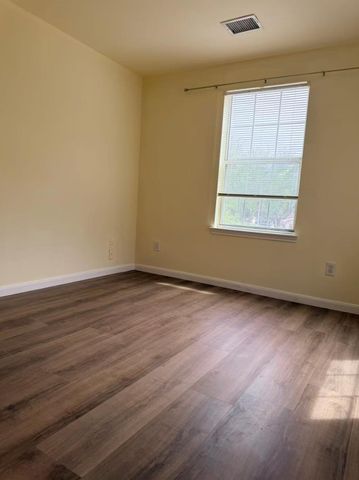 8006 Singing Sonnet Lane, Houston, TX 77072