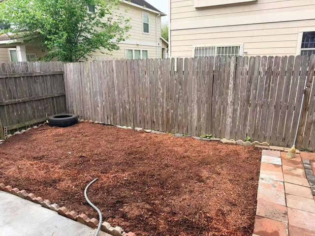 8006 Singing Sonnet Lane, Houston, TX 77072