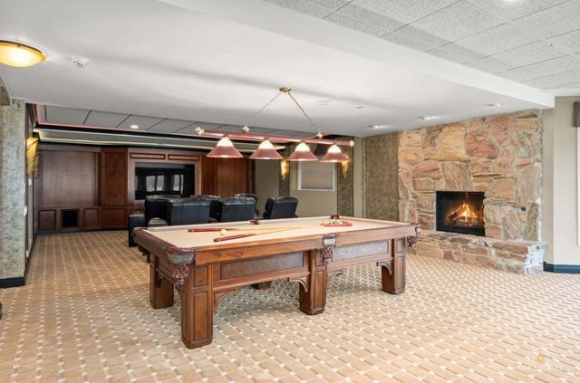 25676 N Canyon Creek Court, Barrington, IL 60010