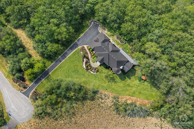 25676 N Canyon Creek Court, Barrington, IL 60010