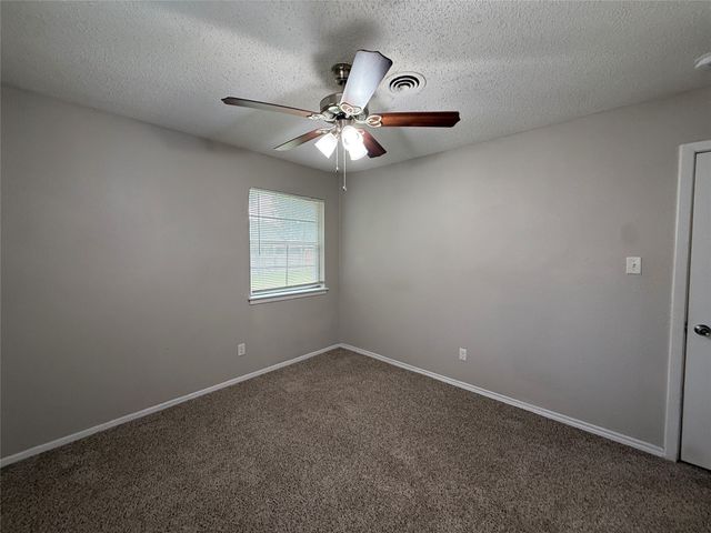 3512 Bahamas Drive, Mesquite, TX 75150