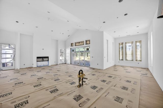 3660 Mary Ln, Auburn, CA 95602