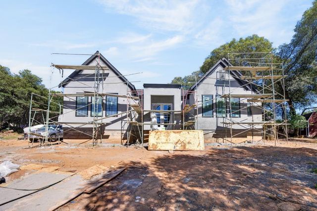 3660 Mary Ln, Auburn, CA 95602