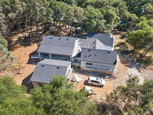 3660 Mary Ln, Auburn, CA 95602