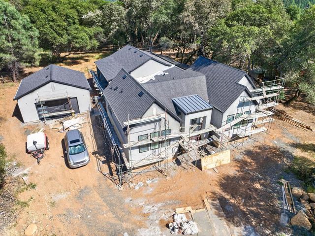 3660 Mary Ln, Auburn, CA 95602