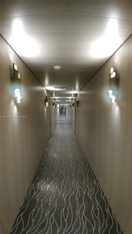 2960 NE 207 St 810, Aventura, FL 33180