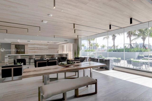 2960 NE 207 St 810, Aventura, FL 33180