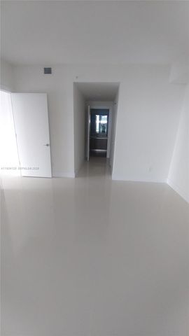 2960 NE 207 St 810, Aventura, FL 33180