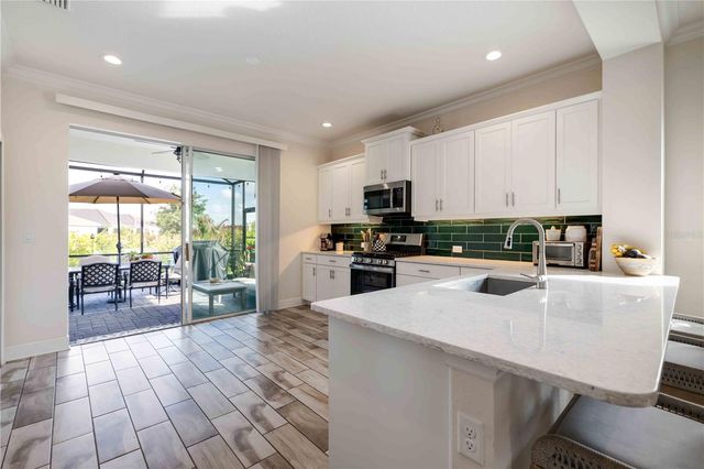 2669 STAR APPLE WAY, Sarasota, FL 34240