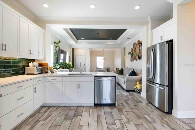 2669 STAR APPLE WAY, Sarasota, FL 34240