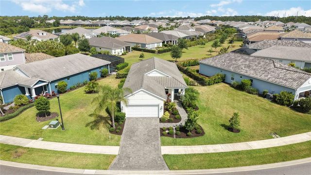 2669 STAR APPLE WAY, Sarasota, FL 34240
