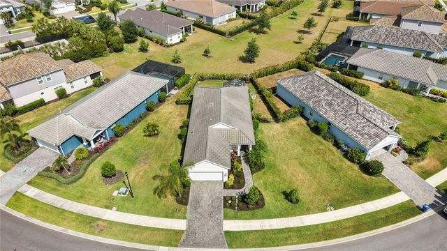 2669 STAR APPLE WAY, Sarasota, FL 34240