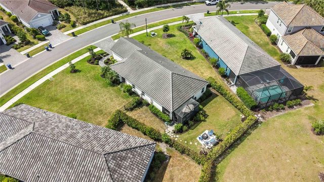 2669 STAR APPLE WAY, Sarasota, FL 34240
