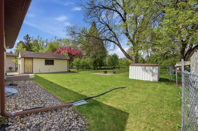 1219 12th Street S, Moorhead, MN 56560