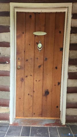 415 Springdale Ave, Colonial Heights, VA 23834