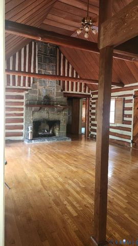 415 Springdale Ave, Colonial Heights, VA 23834