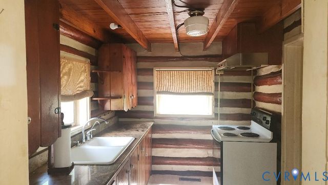 415 Springdale Ave, Colonial Heights, VA 23834