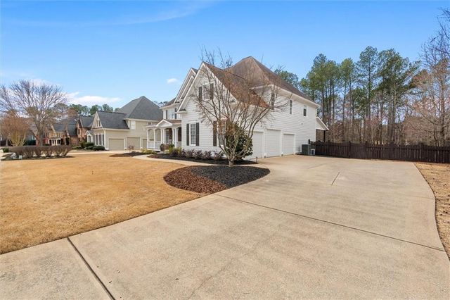 161 Oakwind Point, Acworth, GA 30101