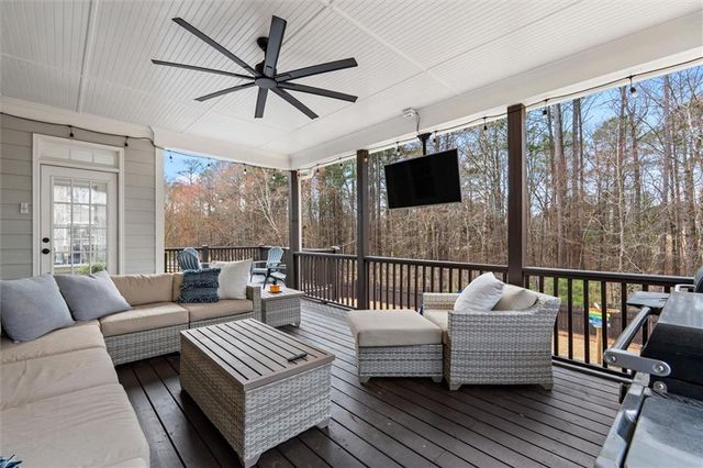 161 Oakwind Point, Acworth, GA 30101