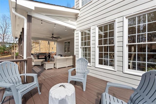 161 Oakwind Point, Acworth, GA 30101