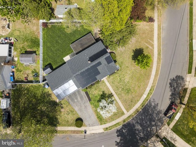 310 SUSAN DR, Cinnaminson, NJ 08077