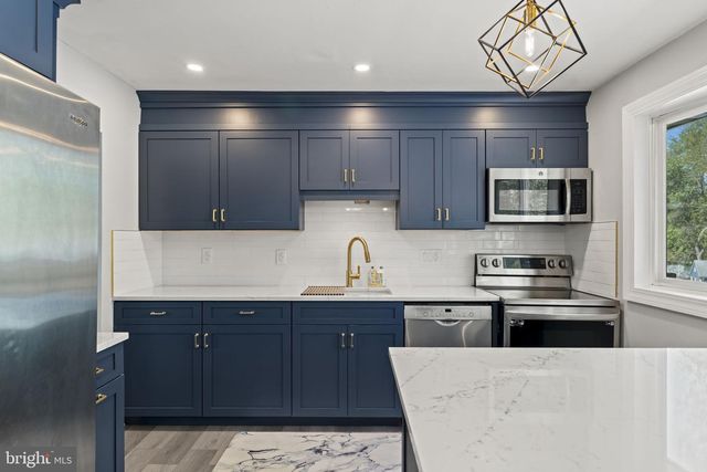 310 SUSAN DR, Cinnaminson, NJ 08077