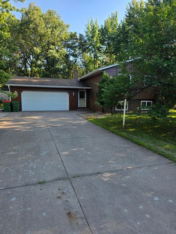 530 156th Lane NW, Andover, MN 55304