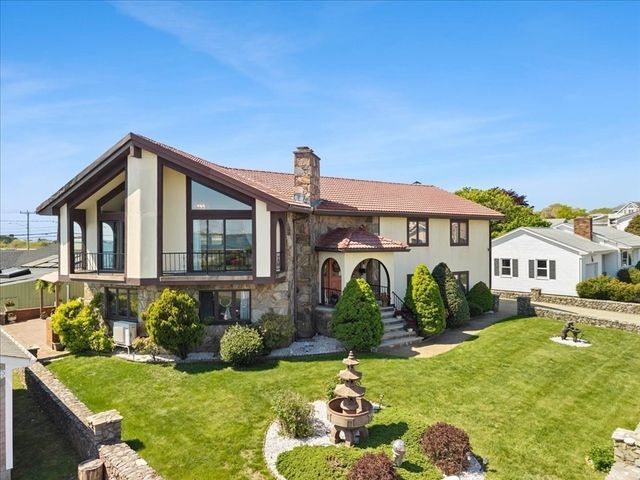 14 Nina St, New Bedford, MA 02744