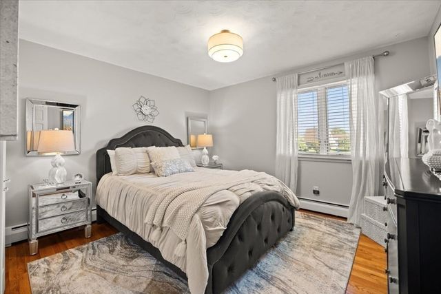 14 Nina St, New Bedford, MA 02744