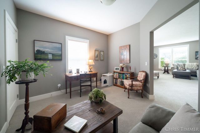 6597 Potters Wheel Drive SE, Caledonia, MI 49316