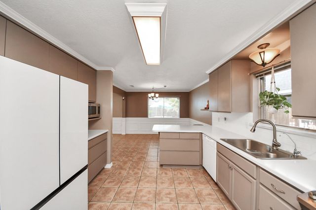14622 Golden Cypress Lane, Cypress, TX 77429