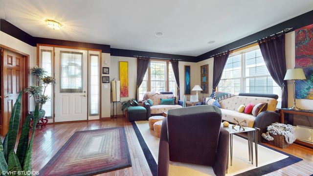 1640 S NEWTON Avenue, Park Ridge, IL 60068