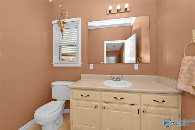 909 Bellemeade Street SW, Hartselle, AL 35640