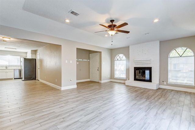 5423 Fawn Trail Lane, Humble, TX 77346