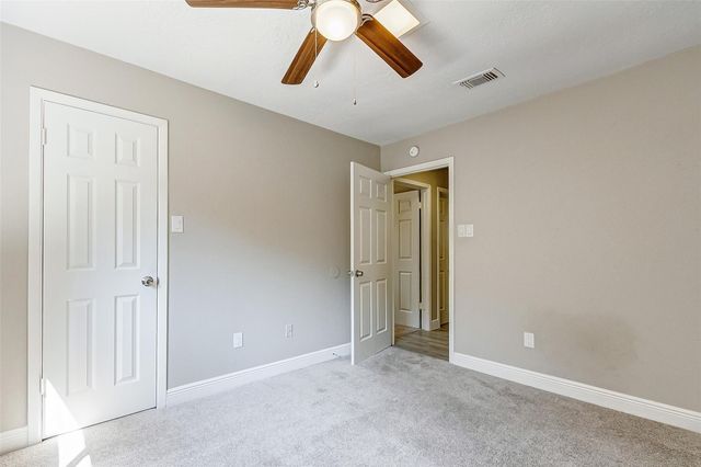 5423 Fawn Trail Lane, Humble, TX 77346
