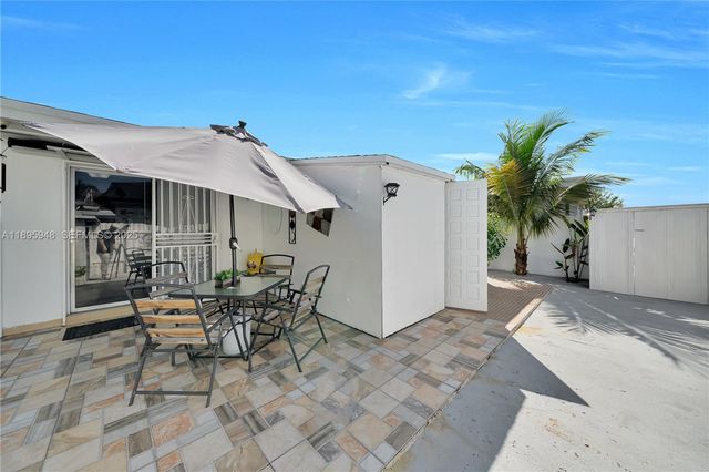 5402 SW 128th Place, Miami, FL 33175