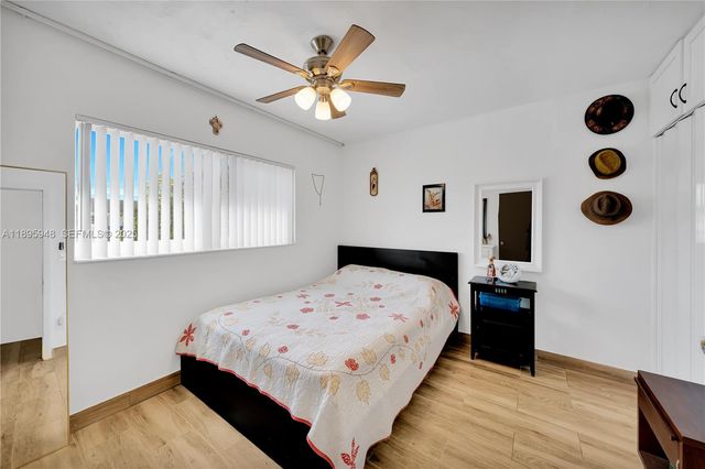5402 SW 128th Place, Miami, FL 33175