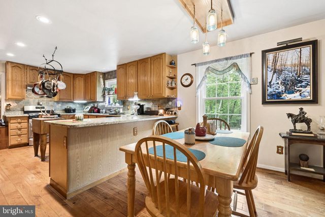 5099 COURTNEYS CORNER RD, Sumerduck, VA 22742