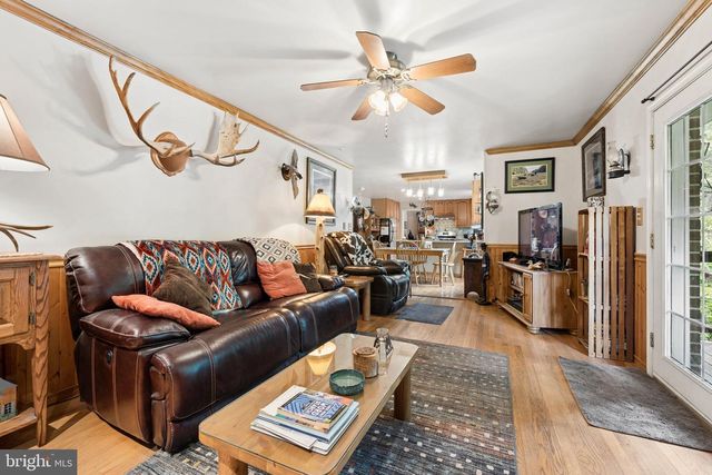 5099 COURTNEYS CORNER RD, Sumerduck, VA 22742
