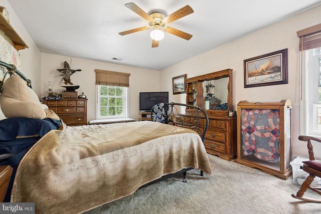 5099 COURTNEYS CORNER RD, Sumerduck, VA 22742