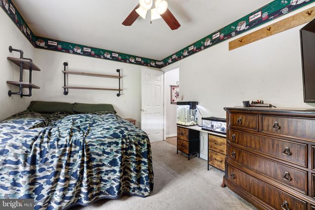 5099 COURTNEYS CORNER RD, Sumerduck, VA 22742