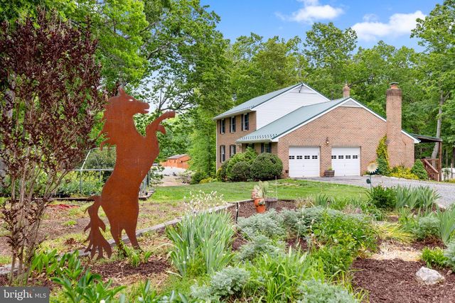 5099 COURTNEYS CORNER RD, Sumerduck, VA 22742