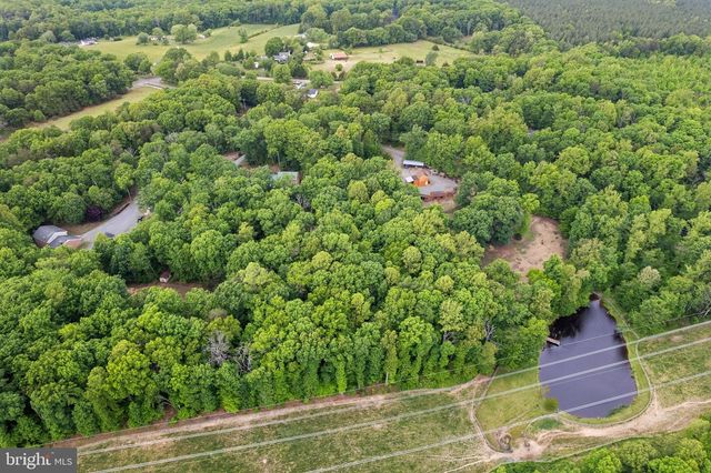 5099 COURTNEYS CORNER RD, Sumerduck, VA 22742