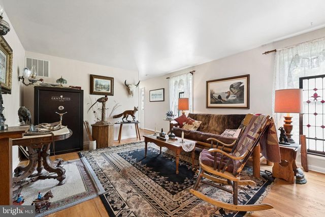 5099 COURTNEYS CORNER RD, Sumerduck, VA 22742