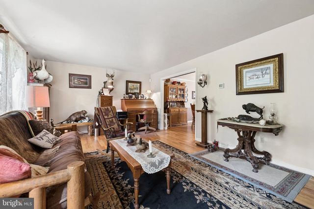 5099 COURTNEYS CORNER RD, Sumerduck, VA 22742