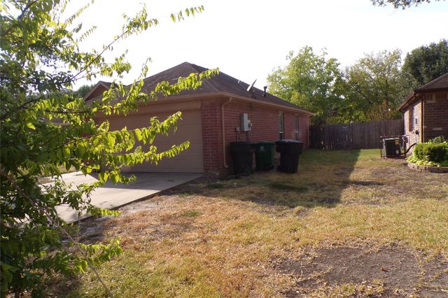 16006 Hiram Clarke Road, Houston, TX 77053