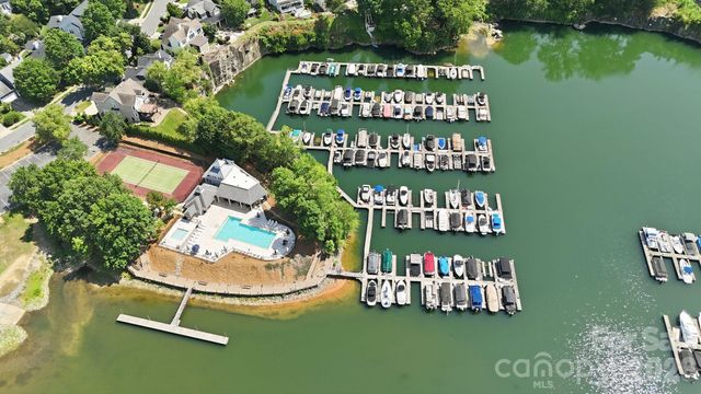 19737 Beneteau Court, Cornelius, NC 28031