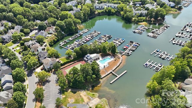 19737 Beneteau Court, Cornelius, NC 28031